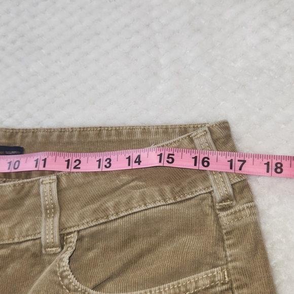 LEVIS WOMENS CORDUROY JEANS SLENDER BOOT CUT 526 - Picture 9 of 13